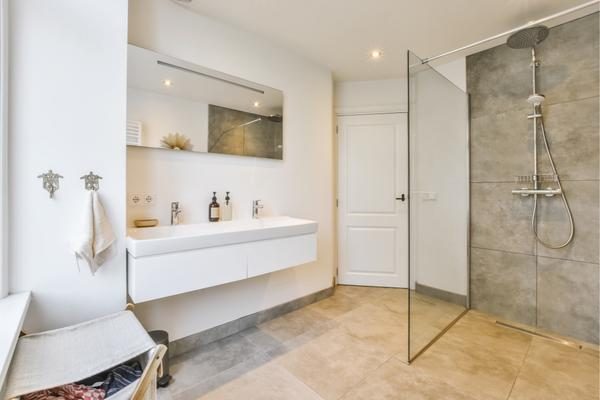 rengøring køge privatrengøring badeværelse toilet bolig 600x400